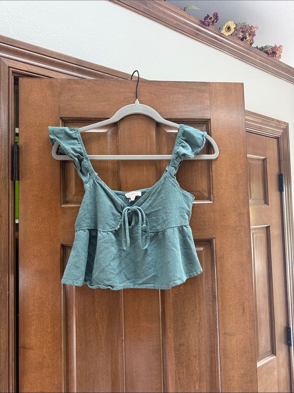 La Hearts Sage Green Ruffled Tie-Front Crop Top